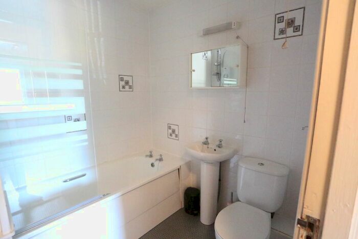 1 Bedroom Flat To Rent In Millhill Lane, Musselburgh, East Lothian, EH21