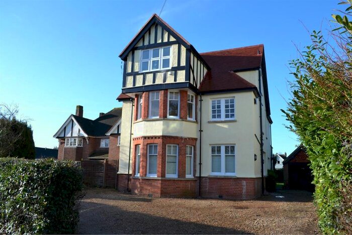 1 Bedroom Flat To Rent In Woodcote Road, Caversham, Reading, RG4