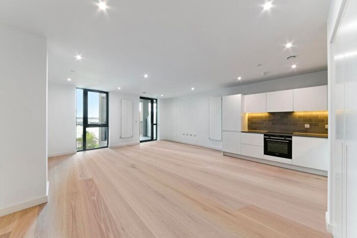 1 Bedroom Apartment To Rent In Pinnacle House, Royal Wharf, London, E16