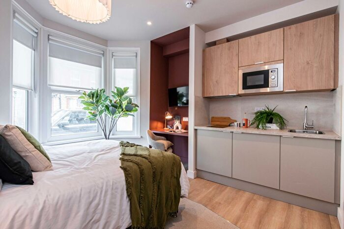 1 Bedroom Studio To Rent In Nelson Road, Gillingham, ME7