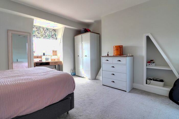 3 Bedroom Terraced House For Sale In Crooked Bridge Road, Stafford, Staffordshire, ST16