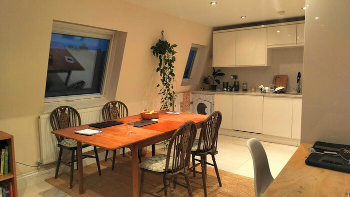 1 Bedroom Flat To Rent In Clifden Road, Hackney, E5