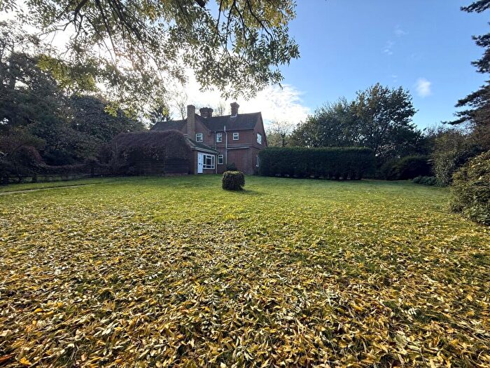 3 Bedroom Semi Detached House To Rent In Home Farm Cottages, Haines Hill, Hurst, Berkshire, RG10