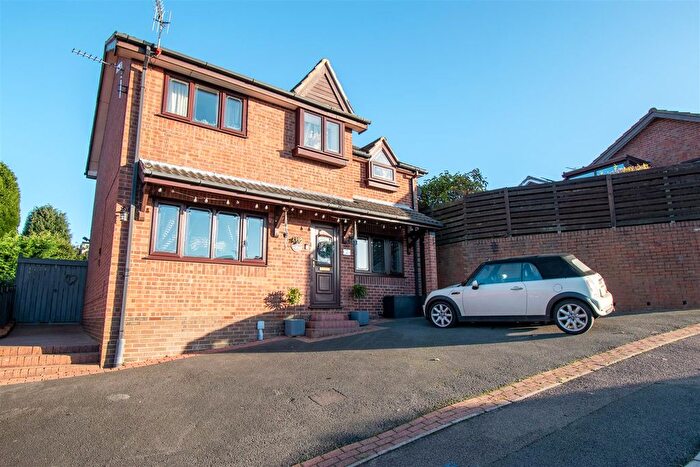 5 Bedroom Detached House For Sale In Springfield View, Ripley, DE5