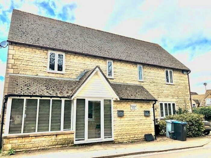 2 Bedroom Apartment To Rent In Albion Street, Chipping Norton, OX7
