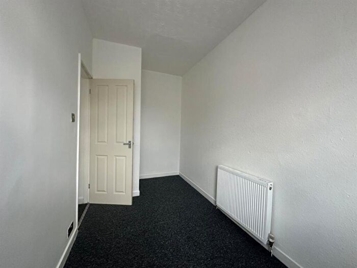 2 Bedroom Terraced House To Rent In Beard Road, Manchester, M18
