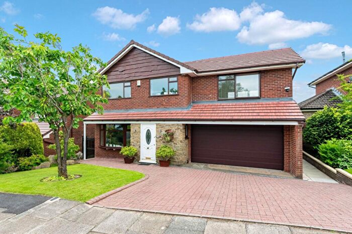 4 Bedroom Detached House For Sale In Gisburn Drive, Bury, BL8