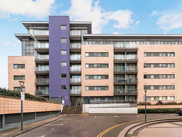 2 Bedroom Flat To Rent In Albert Basin Way, London, E16