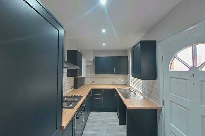 4 Bedroom House Of Multiple Occupation To Rent In Cumberland Road, Loughborough - Inc Bills, LE11