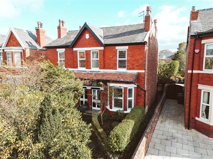 4 Bedroom Apartment For Sale In Walnut Street, Southport, Merseyside, PR8