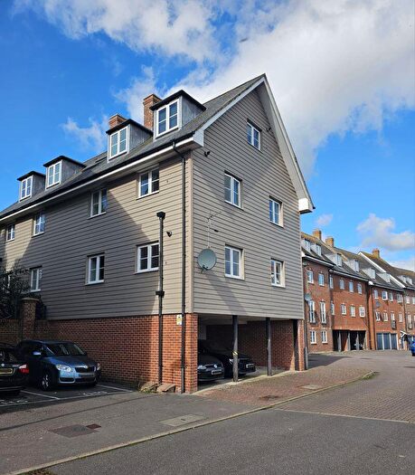 1 Bedroom Apartment For Sale In Poets Way, Dorchester, DT1