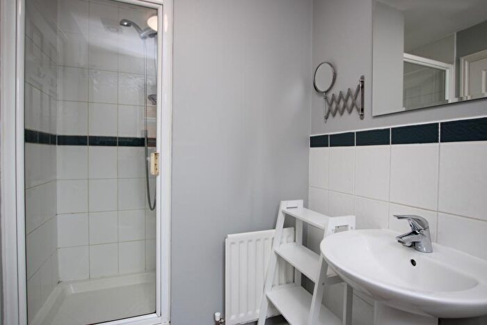 6 Bedroom Detached House To Rent In Wright Way - Stoke Park, BS16