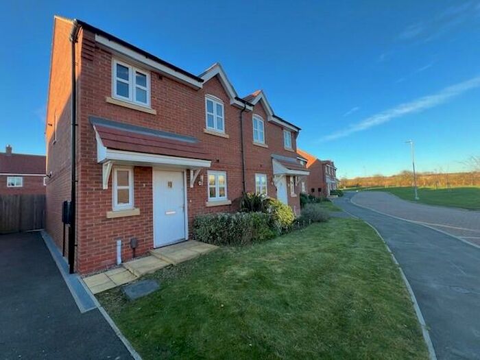 3 Bedroom Semi-Detached House To Rent In Hildersham Road, Ashby De La Zouch, LE65