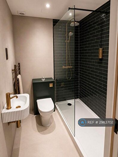 2 Bedroom Flat To Rent In Fortune Green Road, London, NW6