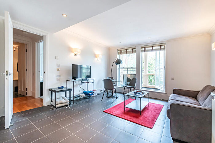 1 Bedroom Flat For Sale In Coleridge Gardens, London, SW10