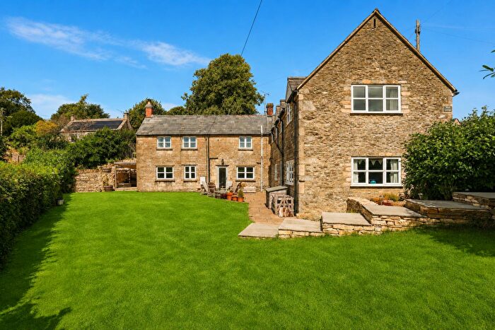 4 Bedroom Detached House For Sale In Brownshill, Stroud, GL6
