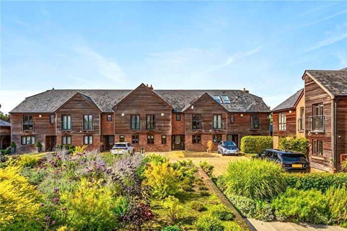 4 Bedroom Terraced House For Sale In Addlestone, Surrey, KT15