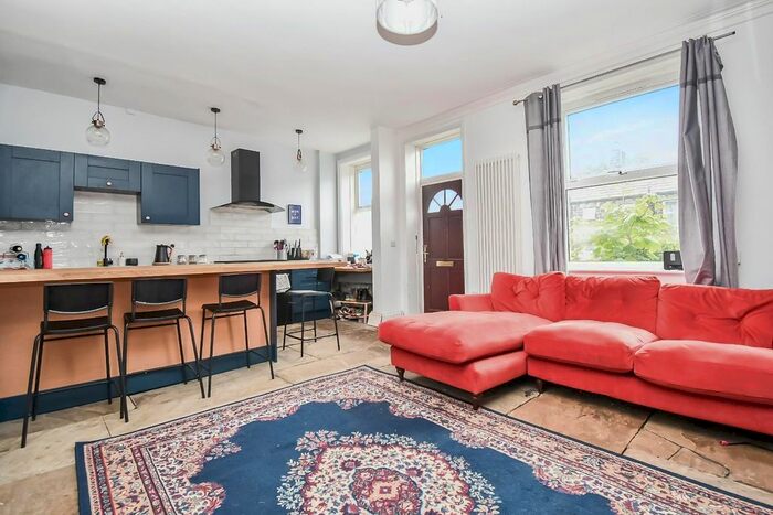 2 Bedroom Terraced House To Rent In South View, Yeadon, Leeds, West Yorkshire, LS19