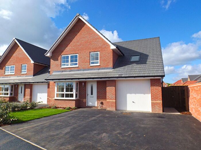 5 Bedroom Property To Rent In Hind Close, Nottingham, NG13