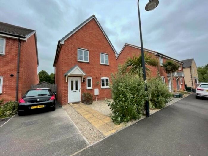 3 Bedroom House To Rent In Millstone Close, Locking Castle, Weston-super-Mare, BS24