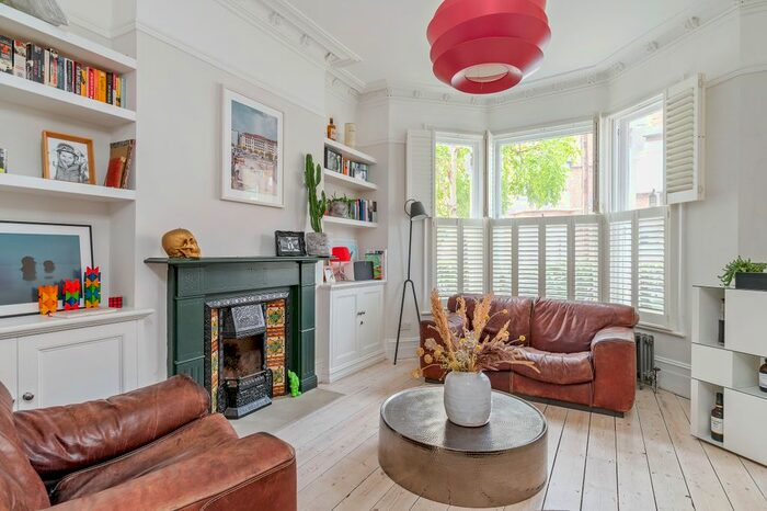 5 Bedroom Terraced House To Rent In Ronalds Road, London, N5
