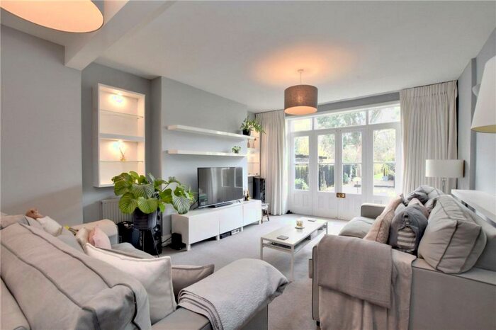 4 Bedroom End Of Terrace House To Rent In Lee Road, Blackheath, London, SE3