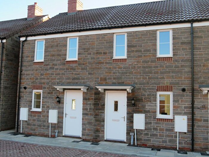 2 Bedroom House To Rent In Fuchsia Road, Emersons Green, Bristol, BS16