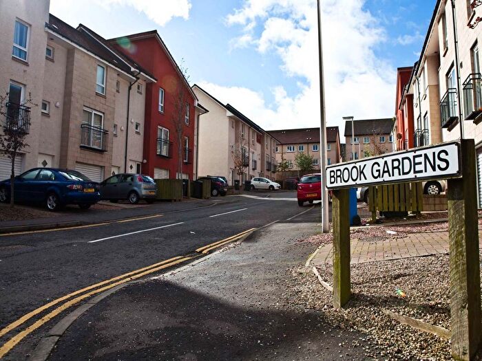 4 Bedroom Town House To Rent In Brook Gardens, Dundee, DD1