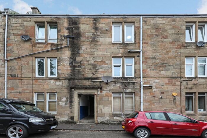 1 Bedroom Flat For Sale In Queen Street, Kirkintilloch, Glasgow, G66