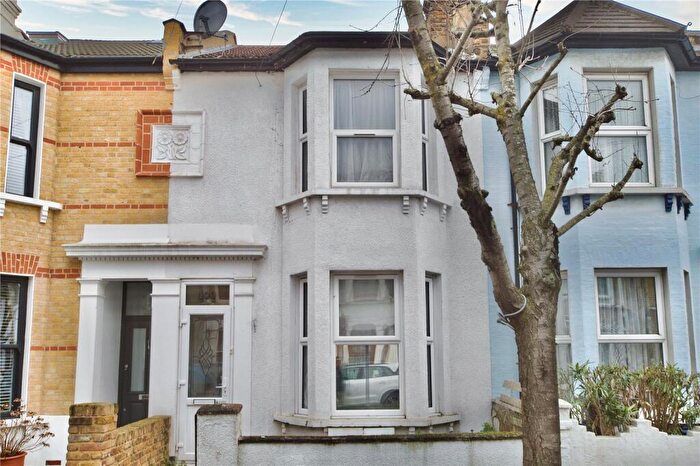 3 Bedroom Terraced House For Sale In St. Georges Road, Leyton, London, E10
