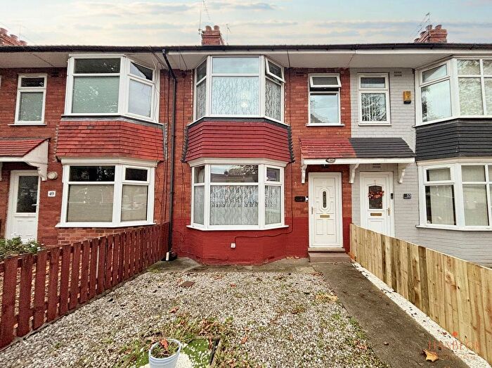 3 Bedroom Terraced House For Sale In Boothferry Road, Hull, HU3