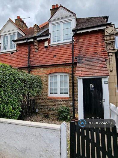 2 Bedroom Semi-Detached House To Rent In High Street, London, N14
