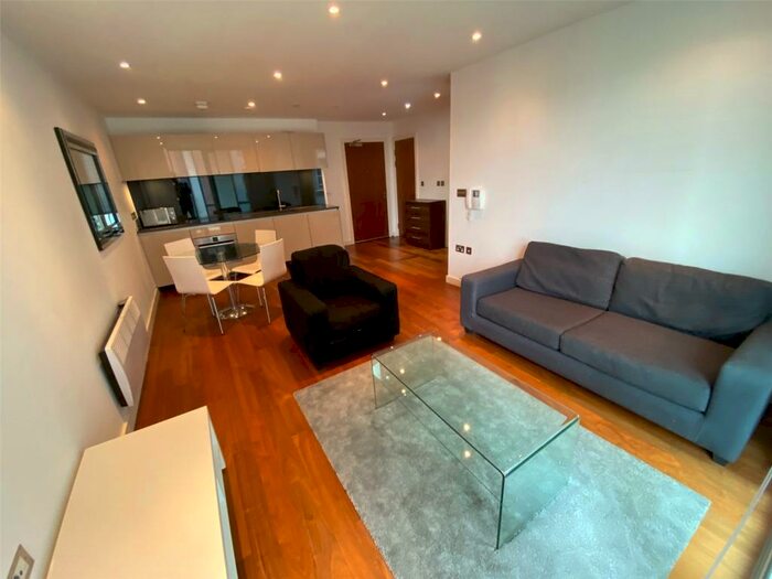 1 Bedroom Apartment To Rent In Milliners Wharf, Munday Street, Manchester, M4
