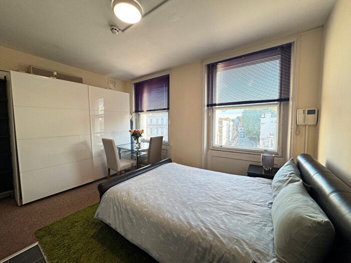 Studio To Rent In Cromwell Road, London, SW7