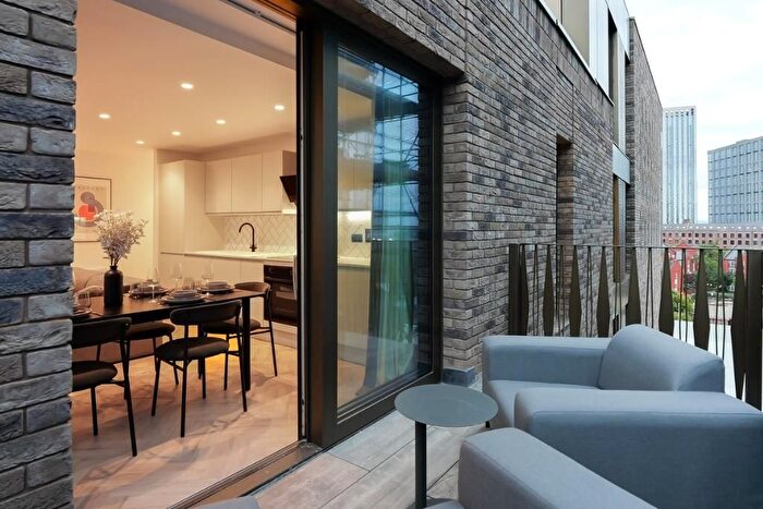 2 Bedroom Flat For Sale In Lomax Street, Manchester, M1