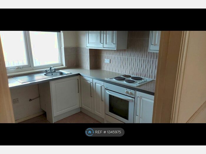 2 Bedroom Maisonette To Rent In Storrington Avenue, Liverpool, L11