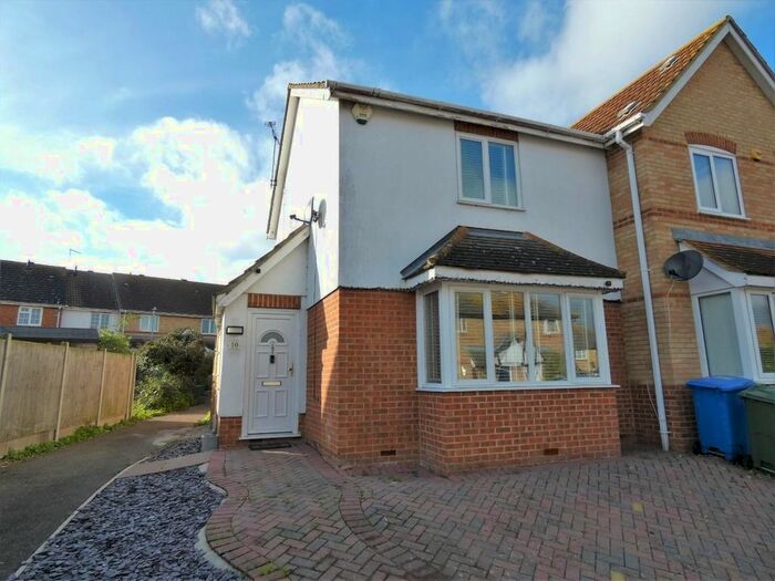 2 Bedroom End Terrace House For Sale In Yeates Drive, Kemsley, Sittingbourne, ME10