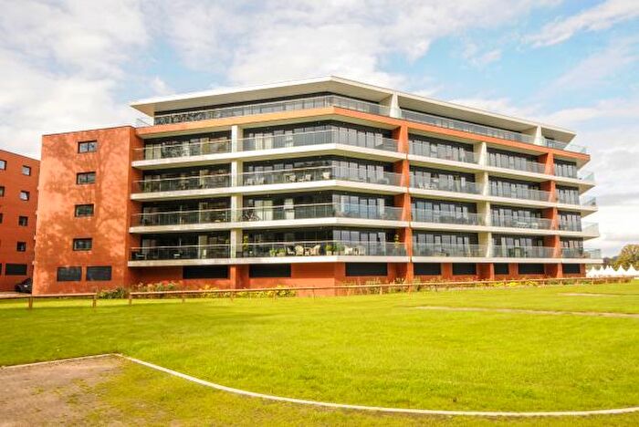 1 Bedroom Apartment For Sale In Chatham House, Newbury, RG14