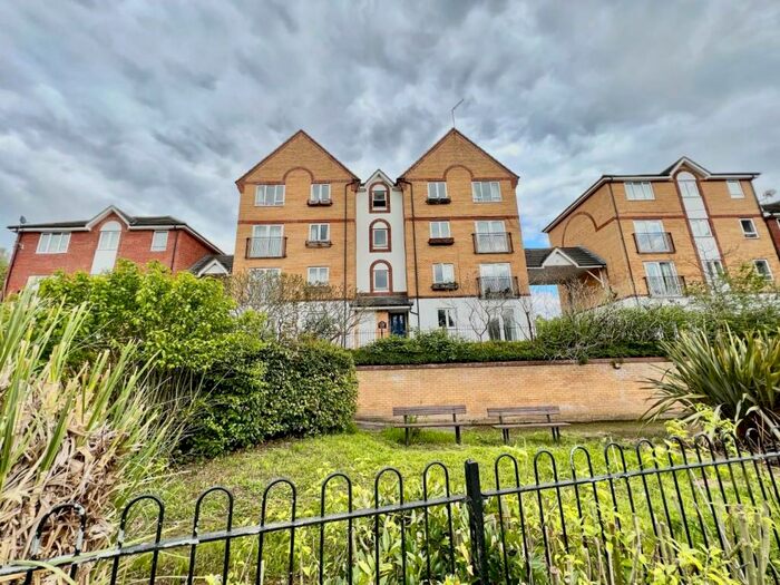 1 Bedroom Flat To Rent In Butlers Close, Bristol, BS5