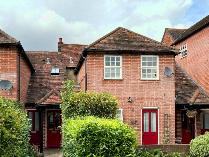 2 Bedroom Apartment To Rent In The Shambles, Wallingford, OX10