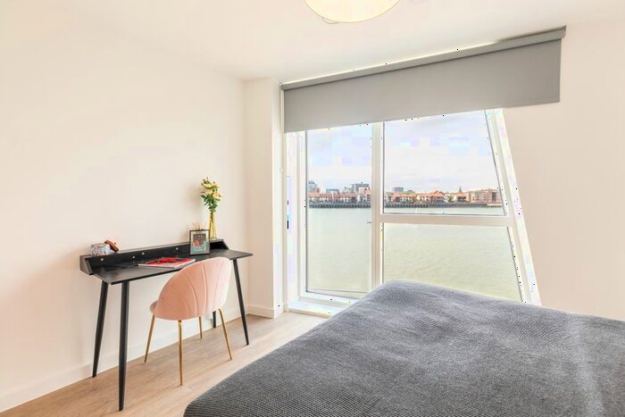 2 Bedroom Flat To Rent In Cenetary Plaza, Southampton, SO19