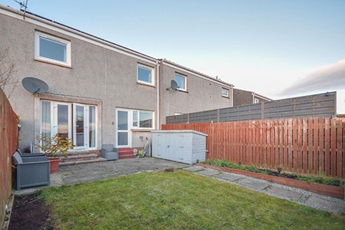 2 Bedroom Flat To Rent In Millfield Road, Arbroath, Angus, DD11