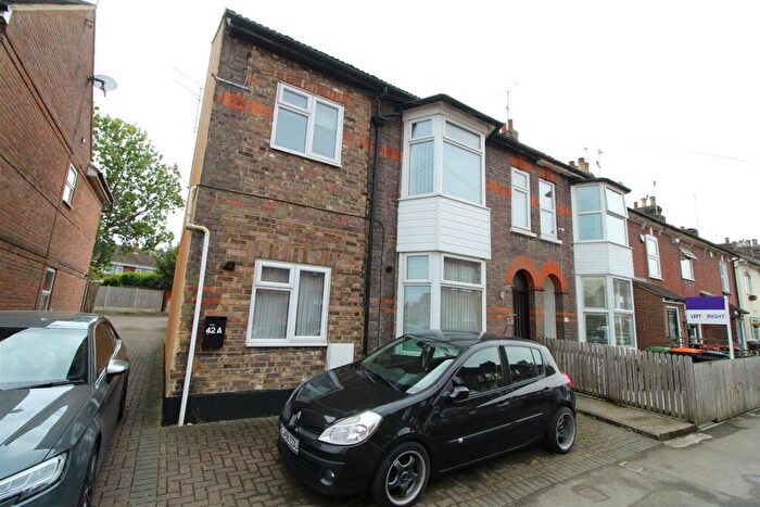 3 Bedroom Flat To Rent In King Street, Dunstable, LU5