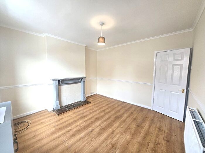 2 Bedroom Terraced House To Rent In Dunstan Street, Netherfield, Nottingham, NG4