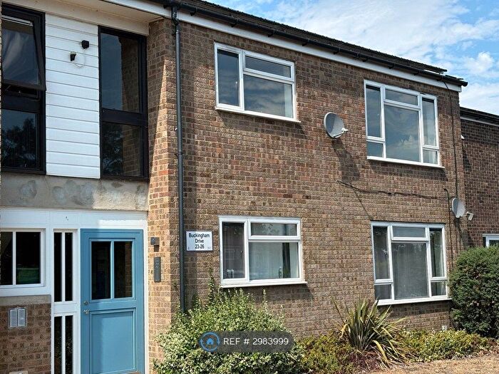 1 Bedroom Flat To Rent In Buckingham Drive, Colchester, CO4
