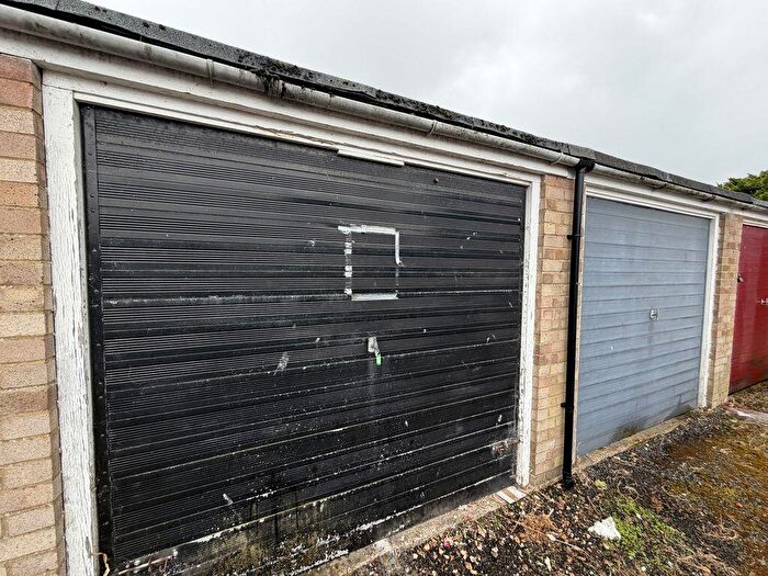 Detached House To Rent In Chilgrove Close, Worthing, BN12