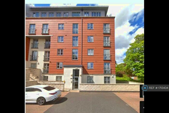 2 Bedroom Flat To Rent In Pasteur House, Nottingham, NG3