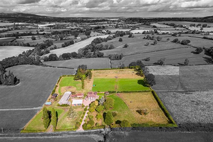 5 Bedroom Detached House For Sale In Neen House Farm & The Parlour Barn, Neen Savage, Cleobury Mortimer, DY14
