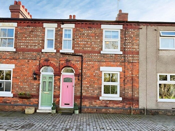 2 Bedroom Terraced House For Sale In Railway Terrace, Croft, LE9