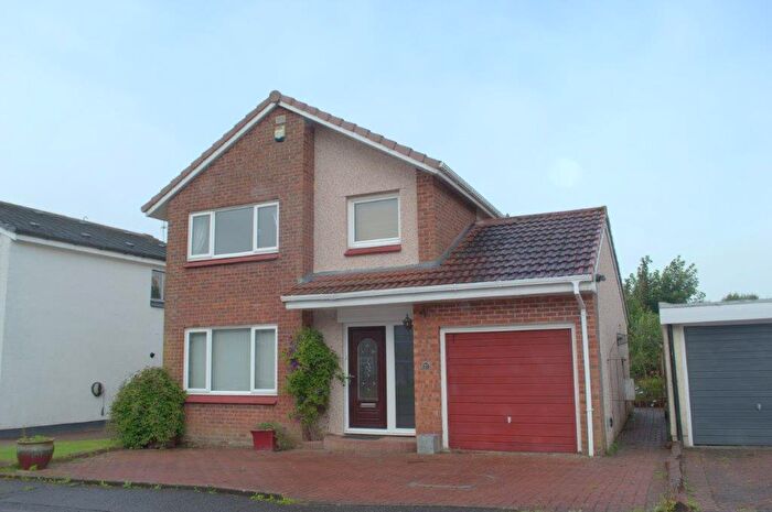 3 Bedroom Detached House For Sale In Findhorn Place, Gardenhall, East Kilbride, G75